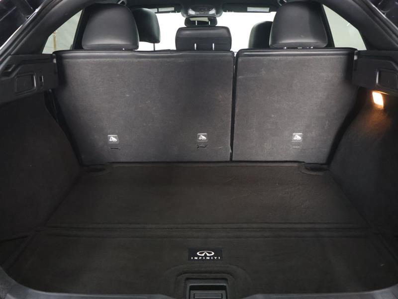 2023 INFINITI QX55 LUXE