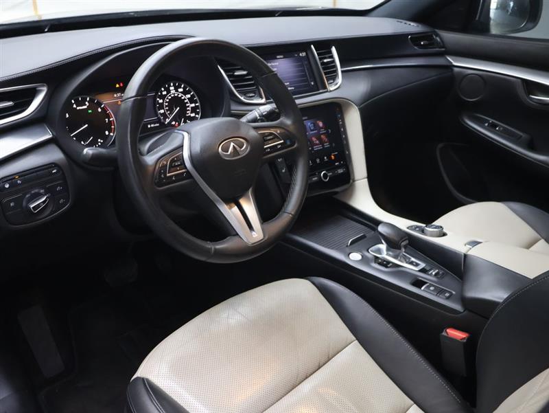 2023 INFINITI QX55 LUXE
