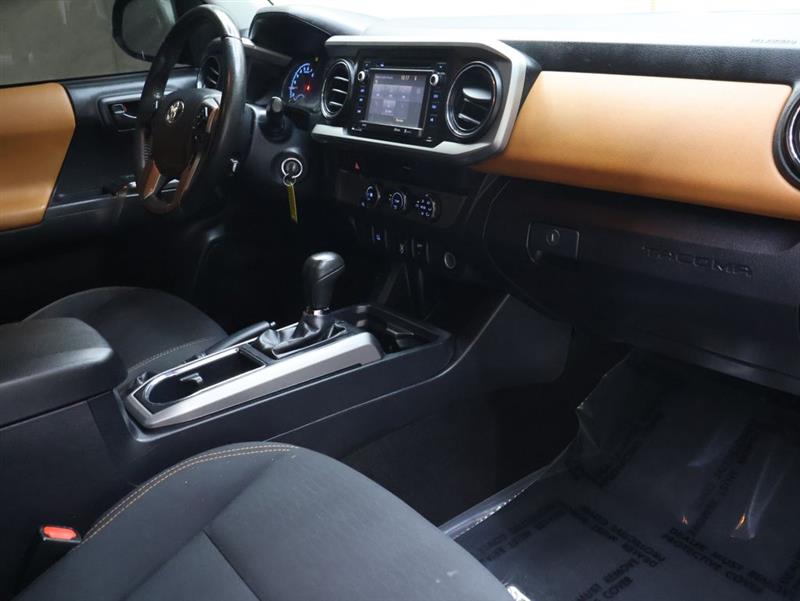 2019 TOYOTA TACOMA SR5