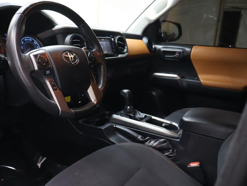 2019 TOYOTA TACOMA SR5