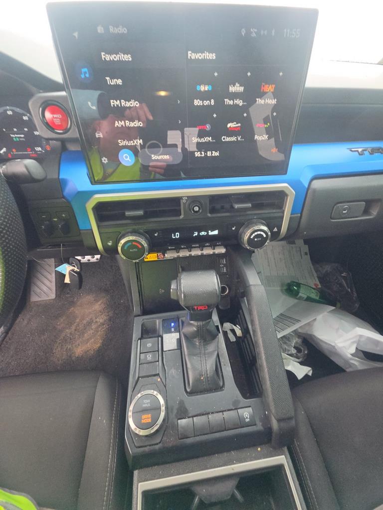 2024 TOYOTA TACOMA SR5/TRD SPORT
