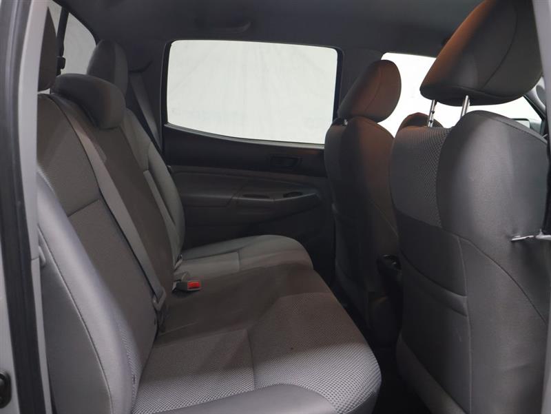 2015 TOYOTA TACOMA 