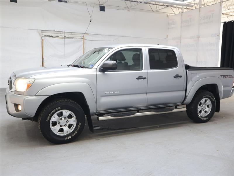 2015 TOYOTA TACOMA 