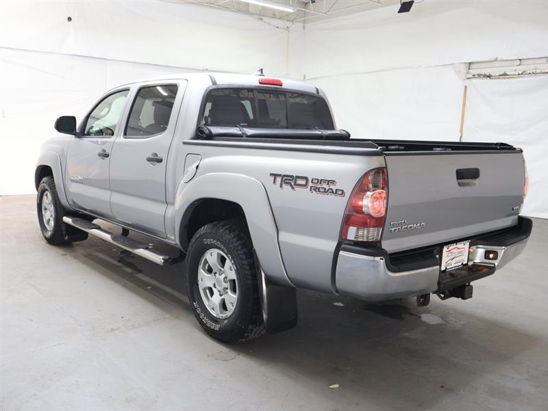 2015 TOYOTA TACOMA 