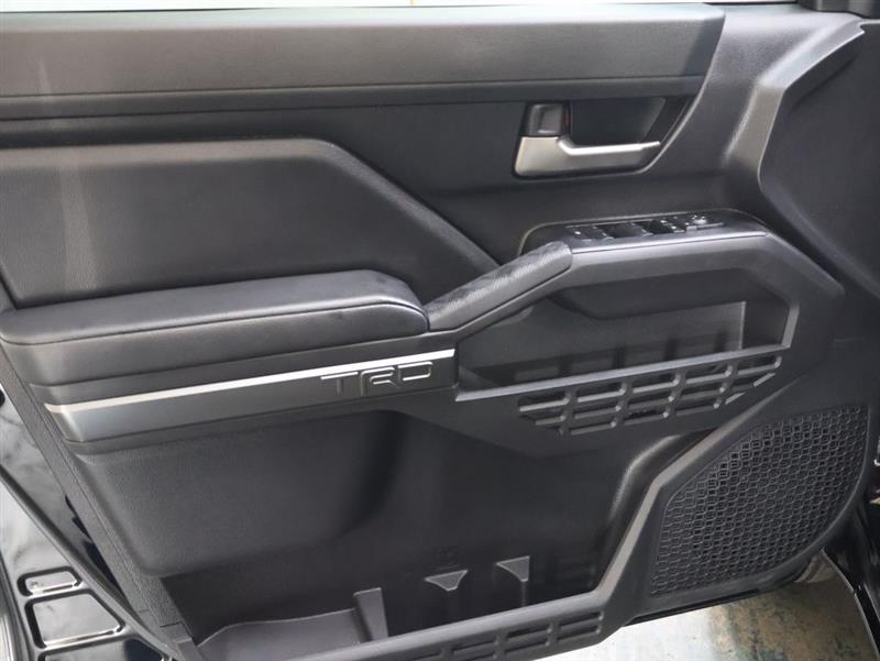 2025 TOYOTA TACOMA TRD Sport Hybrid
