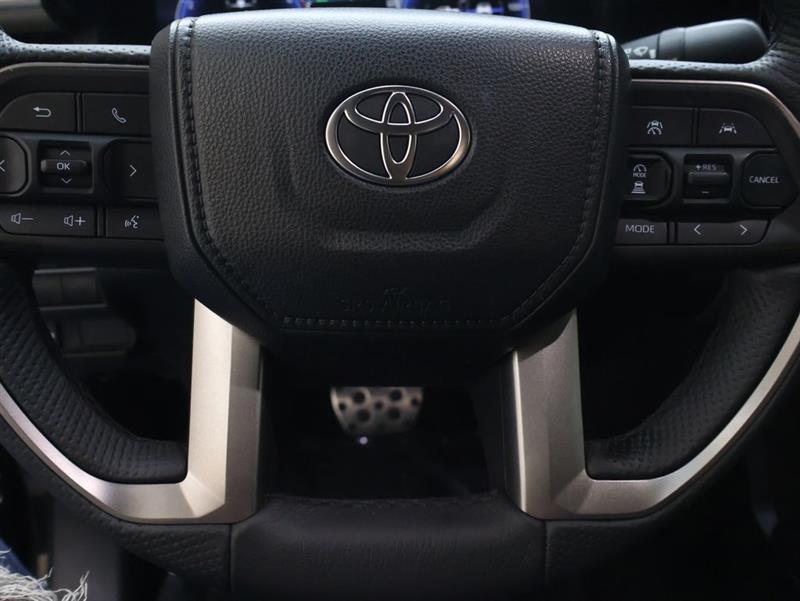 2025 TOYOTA TACOMA TRD Sport Hybrid