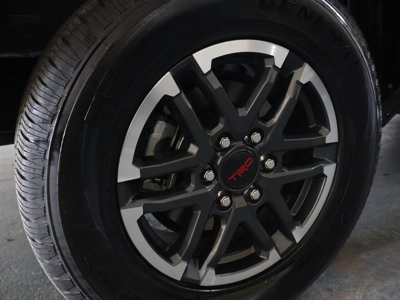 2025 TOYOTA TACOMA TRD Sport Hybrid