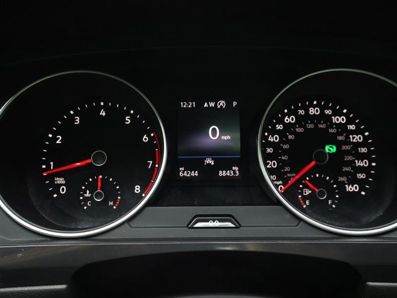 2021 VOLKSWAGEN TIGUAN SE