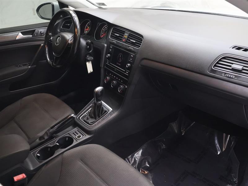 2019 VOLKSWAGEN GOLF S