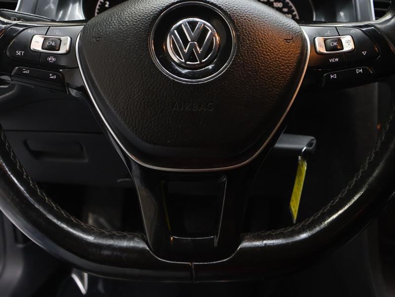 2019 VOLKSWAGEN GOLF S