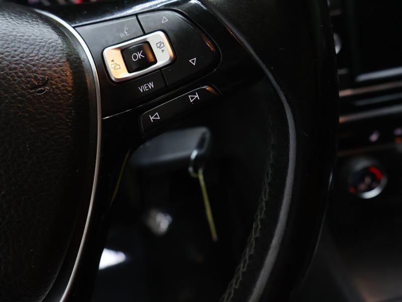 2019 VOLKSWAGEN GOLF S