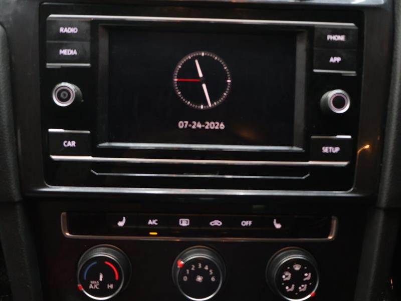 2019 VOLKSWAGEN GOLF S