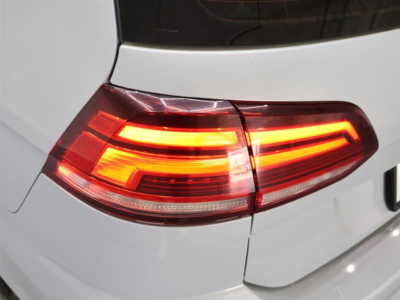 2019 VOLKSWAGEN GOLF S