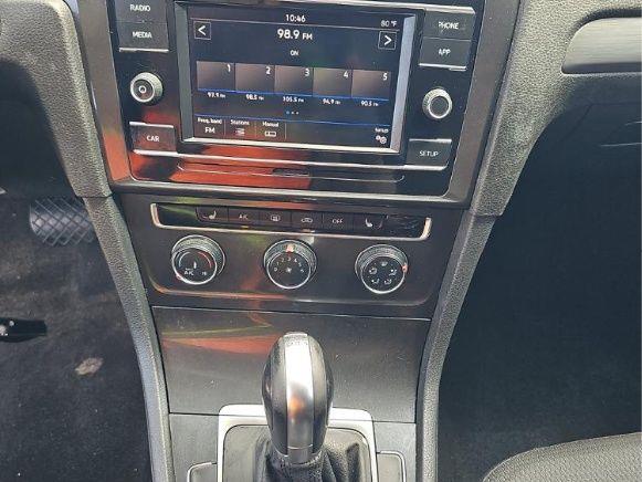 2019 VOLKSWAGEN GOLF S