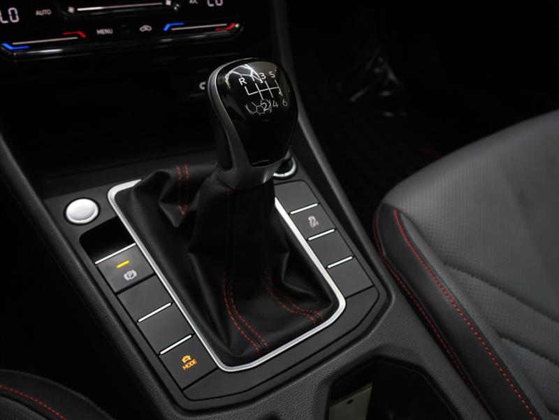 2025 VOLKSWAGEN JETTA GLI Autobahn