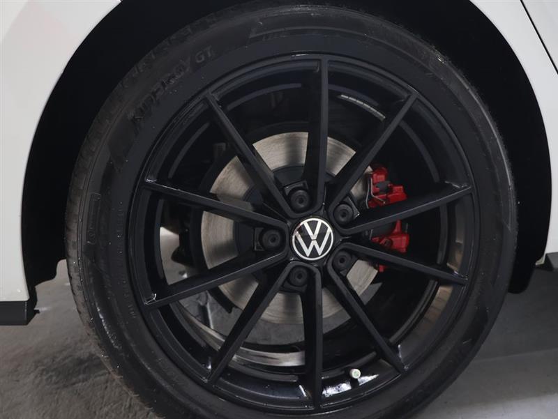 2025 VOLKSWAGEN JETTA GLI Autobahn