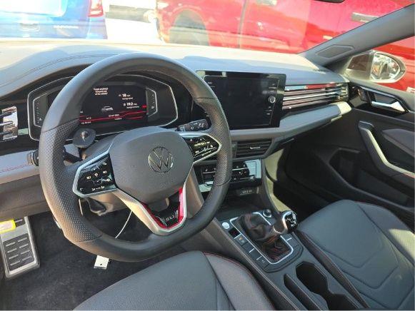 2025 VOLKSWAGEN JETTA GLI Autobahn