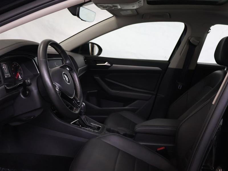 2021 VOLKSWAGEN JETTA SE