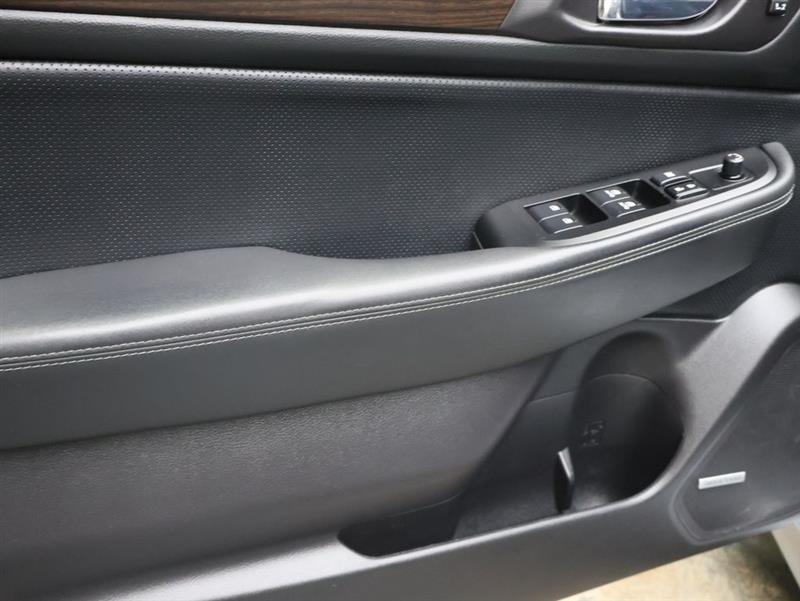 2017 SUBARU LEGACY LIMITED
