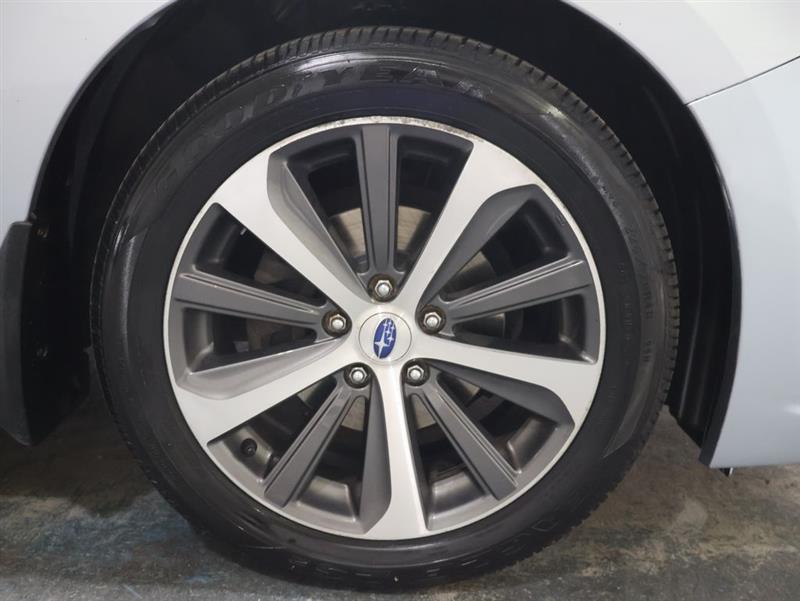 2017 SUBARU LEGACY LIMITED
