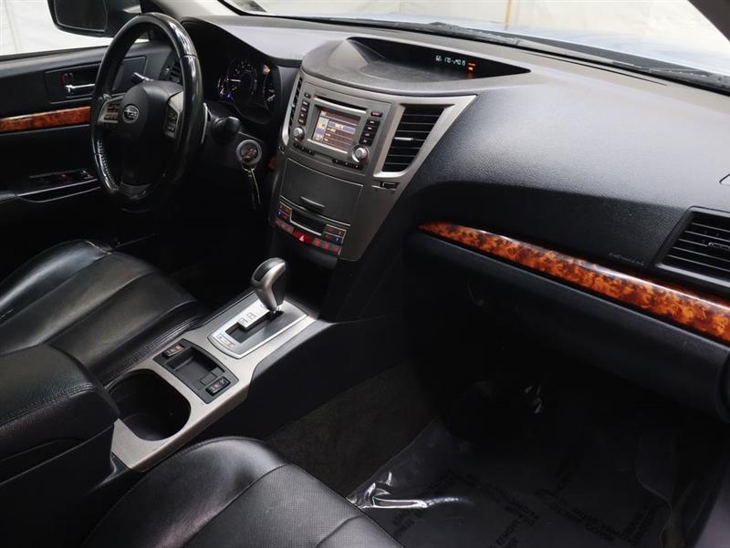 2012 SUBARU OUTBACK 2.5I LIMITED