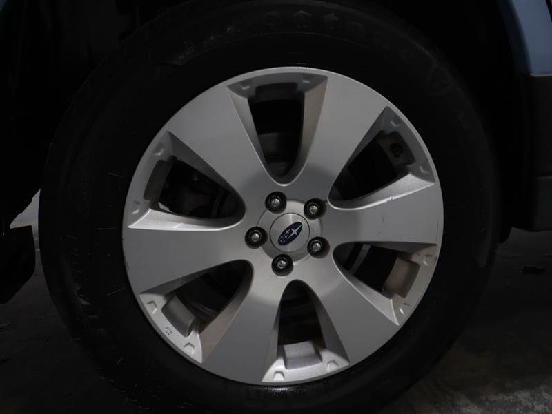 2012 SUBARU OUTBACK 2.5I LIMITED