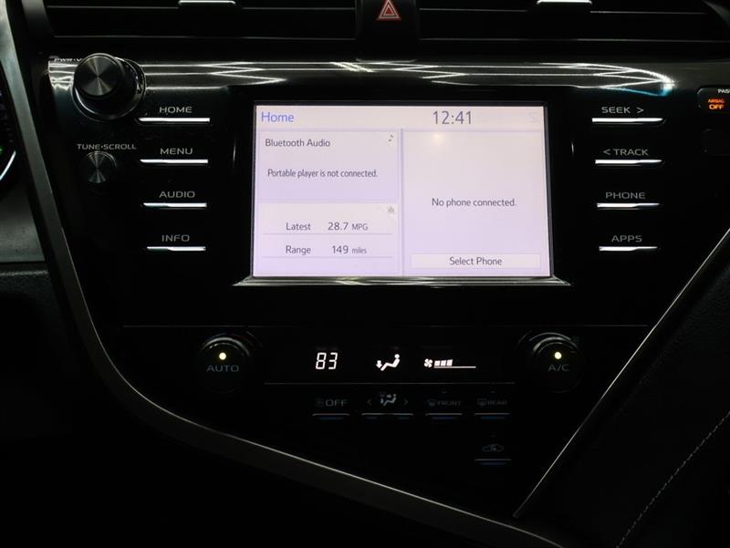 2018 TOYOTA CAMRY SE
