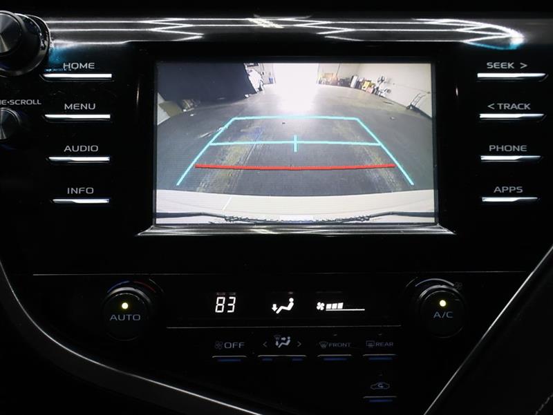 2018 TOYOTA CAMRY SE