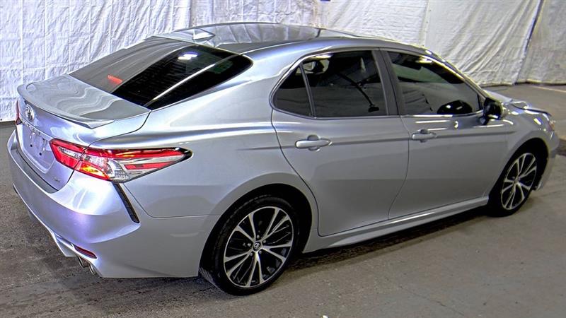 2019 TOYOTA CAMRY LE/SE/XLE/L