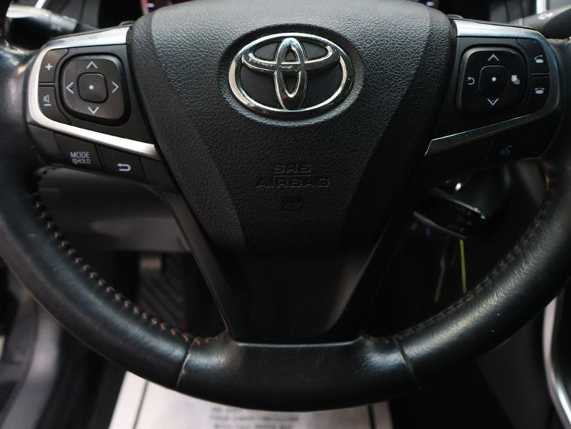 2016 TOYOTA CAMRY SE