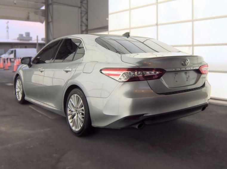 2019 TOYOTA CAMRY V6