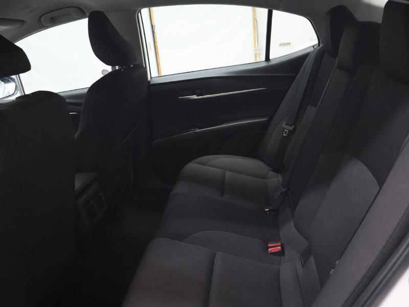 2025 TOYOTA CAMRY LE/SE/XLE/XSE