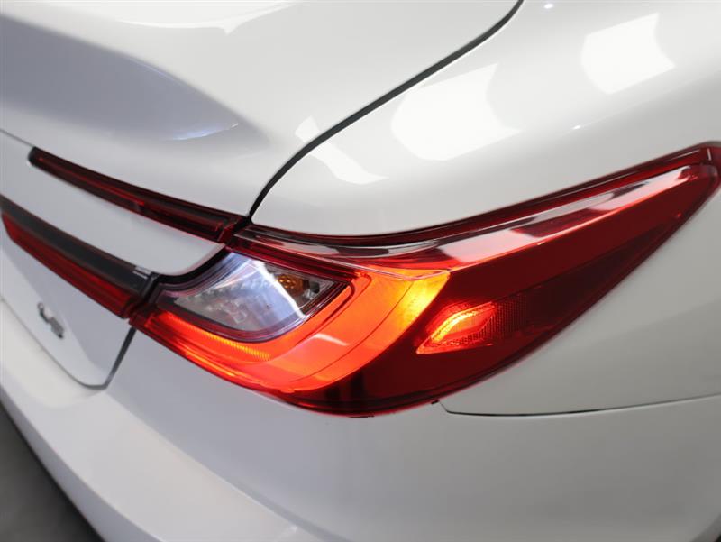 2025 TOYOTA CAMRY LE/SE/XLE/XSE