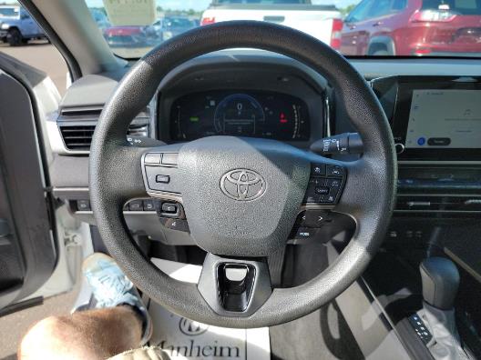 2025 TOYOTA CAMRY LE/SE/XLE/XSE