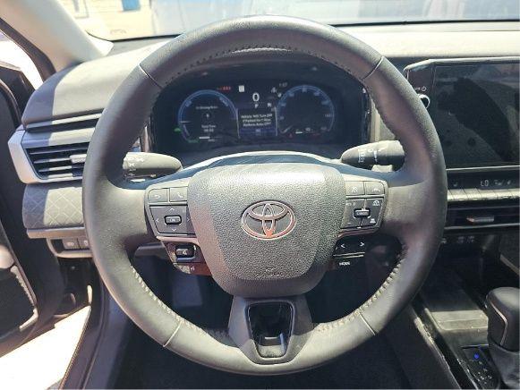 2025 TOYOTA CAMRY LE/SE/XLE/XSE