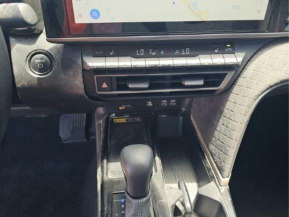 2025 TOYOTA CAMRY LE/SE/XLE/XSE