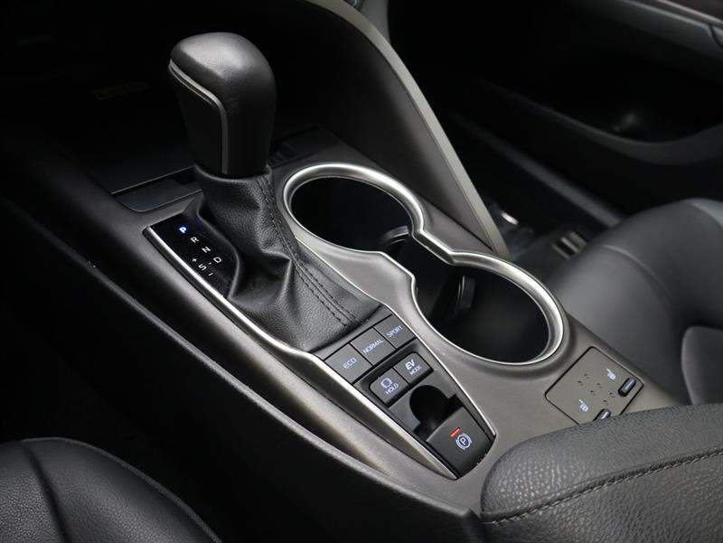 2024 TOYOTA CAMRY HYBRID XLE