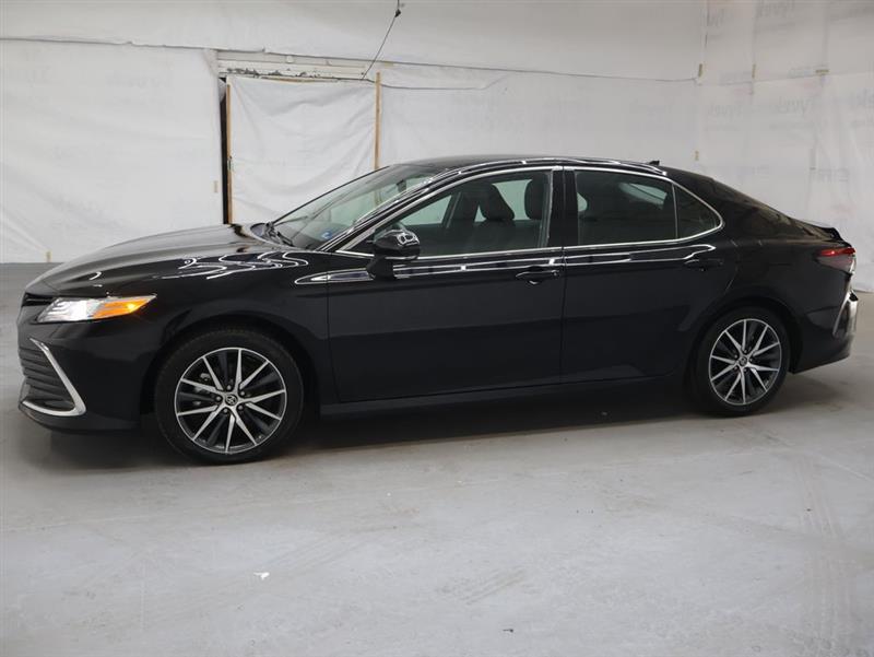 2024 TOYOTA CAMRY HYBRID XLE