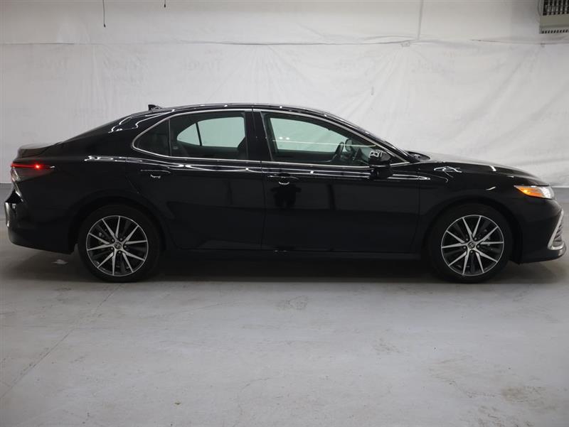 2024 TOYOTA CAMRY HYBRID XLE