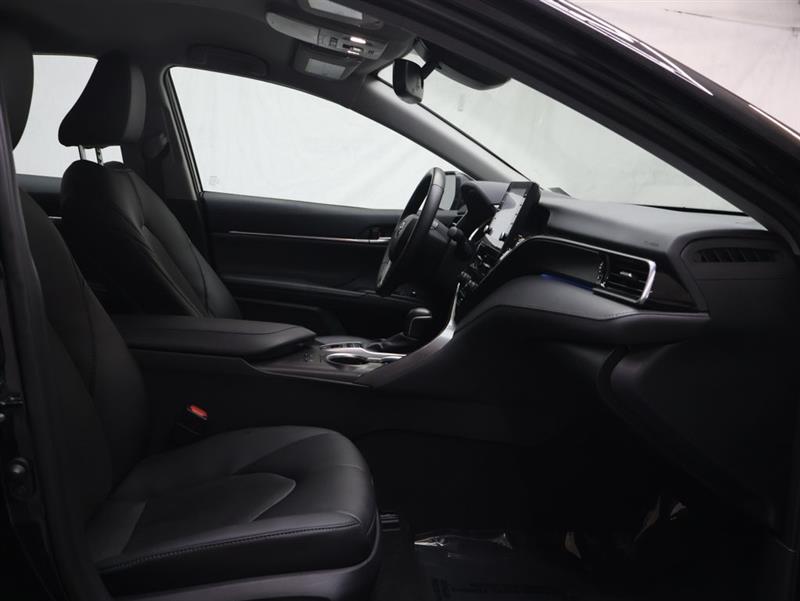 2024 TOYOTA CAMRY HYBRID XLE