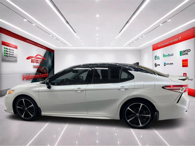 2020 TOYOTA CAMRY XSE