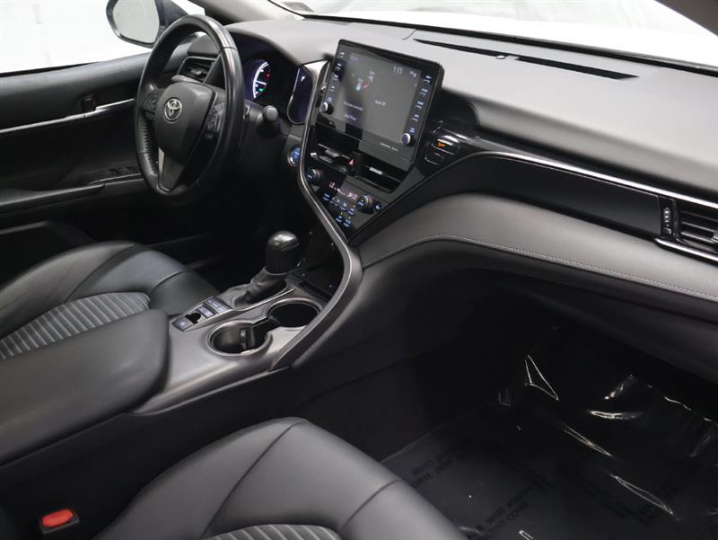 2023 TOYOTA CAMRY HYBRID SE