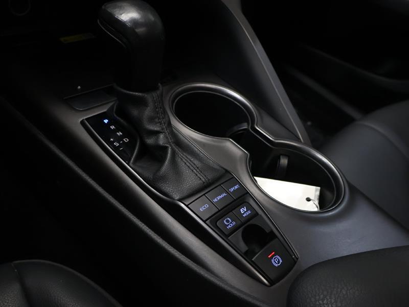 2023 TOYOTA CAMRY HYBRID SE