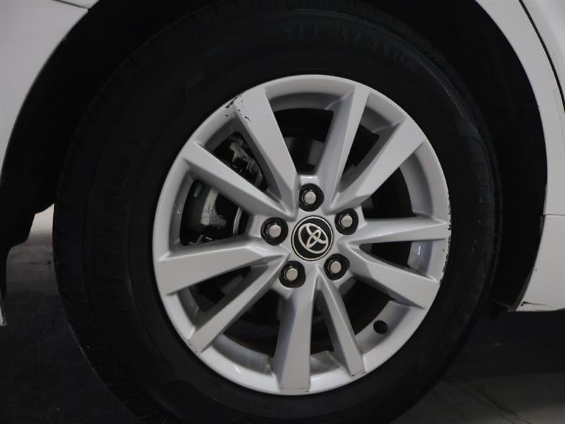 2023 TOYOTA CAMRY HYBRID SE