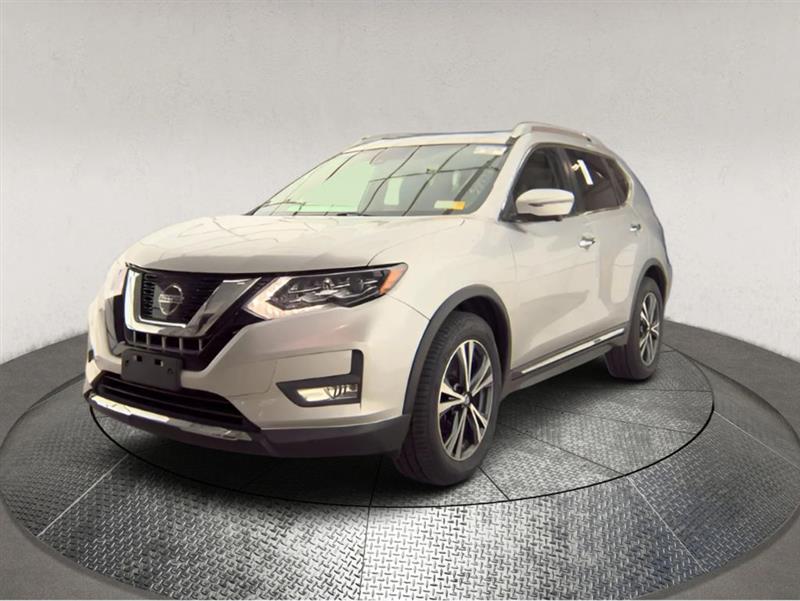 2017 NISSAN ROGUE SL