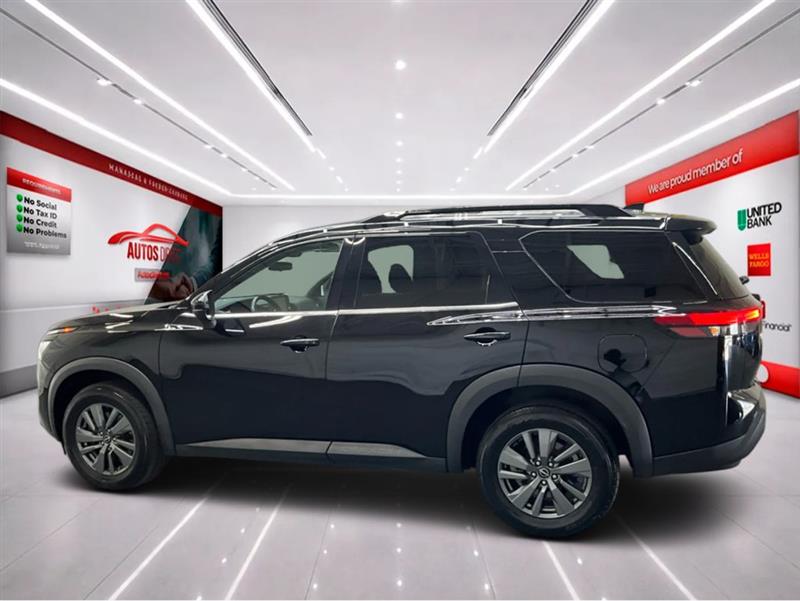 2022 NISSAN PATHFINDER SV