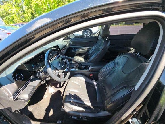 2022 HYUNDAI ELANTRA LIMITED