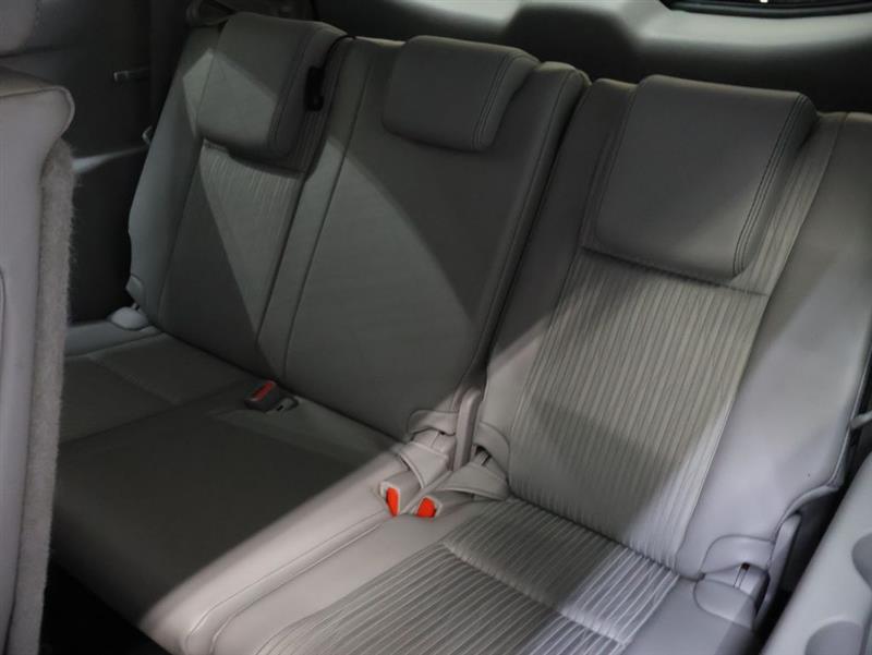 2016 TOYOTA HIGHLANDER LE PLUS