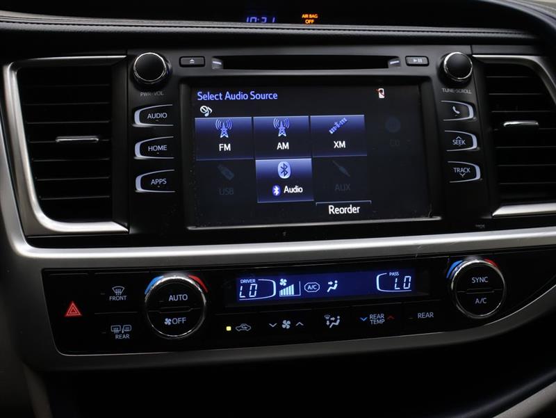 2016 TOYOTA HIGHLANDER LE PLUS