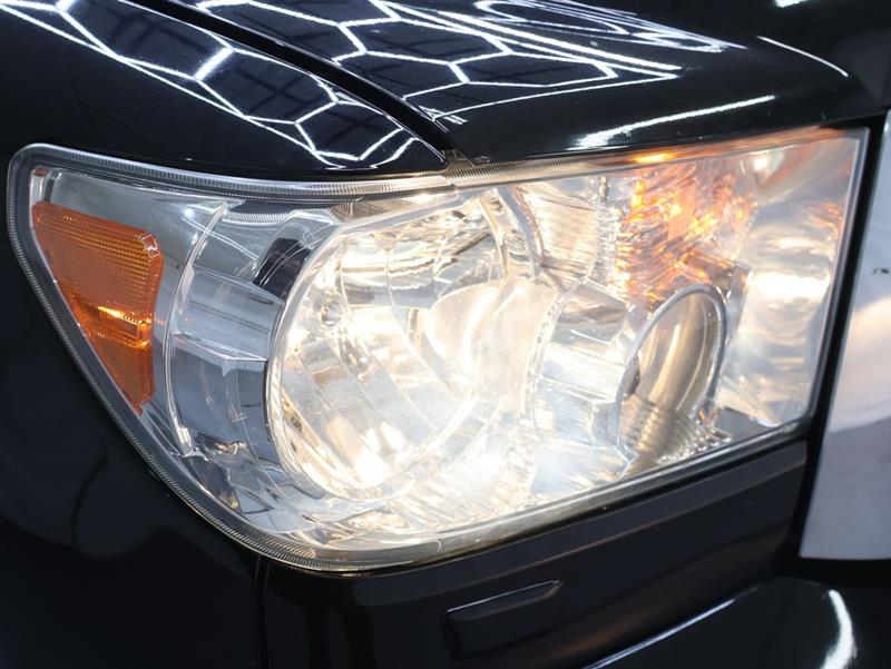 2016 TOYOTA SEQUOIA PLATINUM